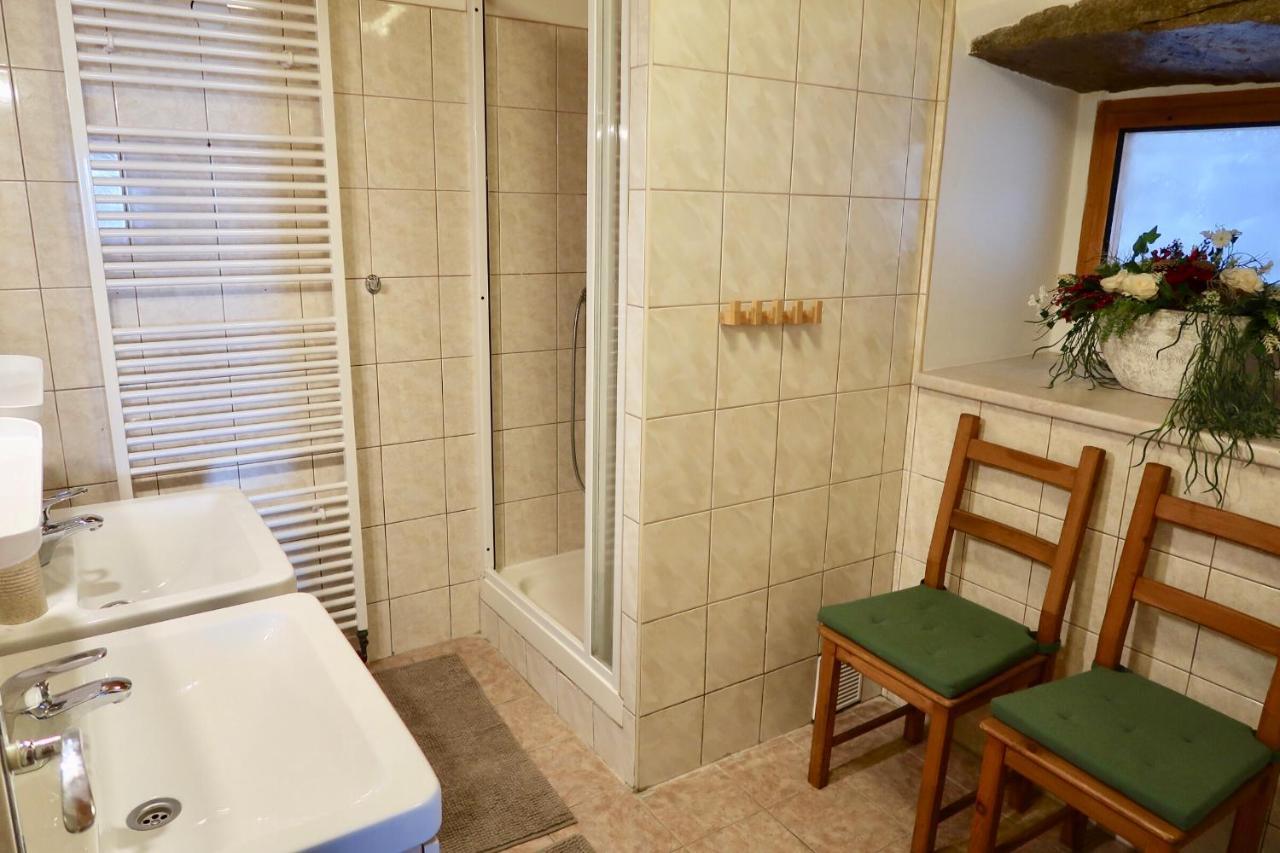 Chata U Zmrzlyho Vrchlabí Exteriör bild