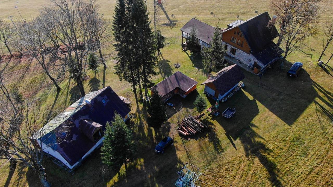 Chata U Zmrzlyho Vrchlabí Exteriör bild