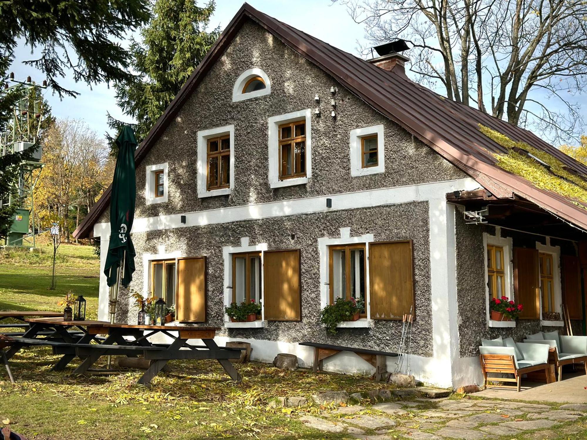 Chata U Zmrzlyho Vrchlabí Exteriör bild